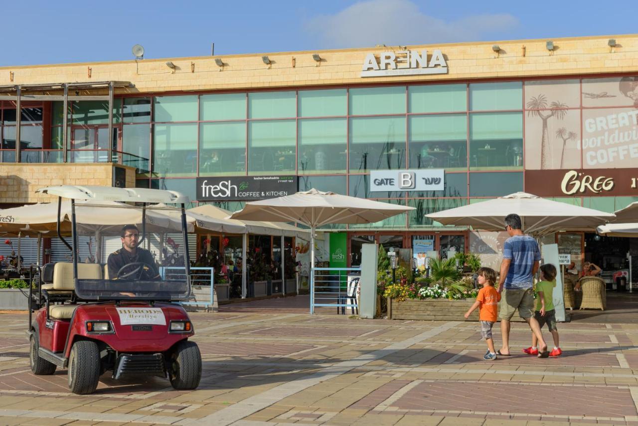 Herods Herzliya Hotel Exterior photo